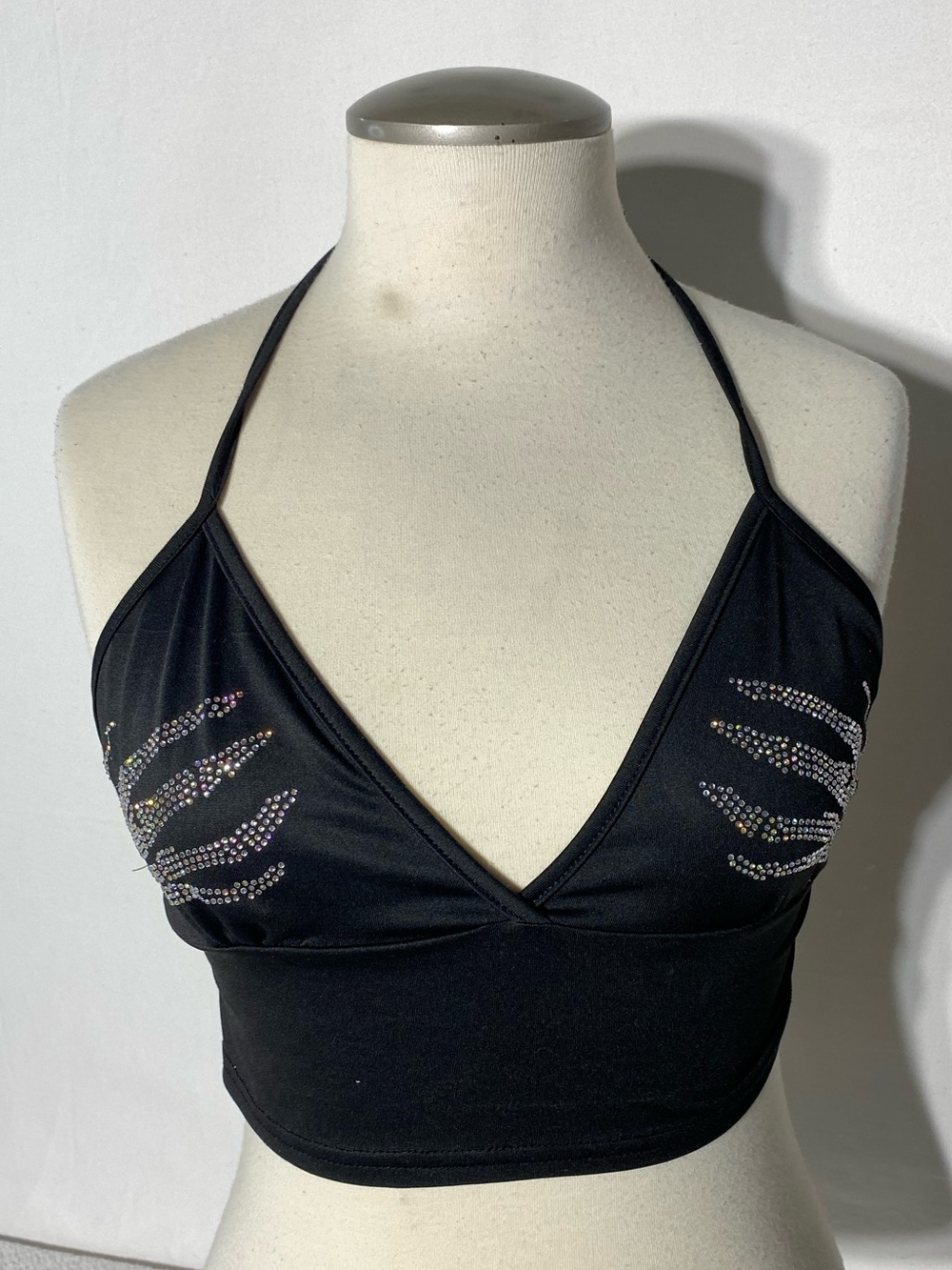 5/$25 Romwe Black Halter Crop Top Rhinestone Skeleton Hands Graphic M